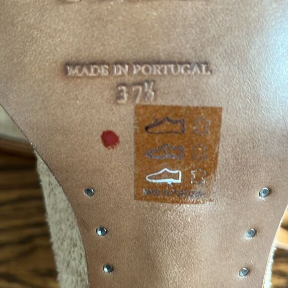 We the Free made in Portugal size 37 1/2 Wesley Ankle Boots Color: English Khaki - Picture 7 of 7